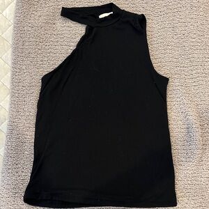 Karlie Black Asymmetric One-Shoulder Tank